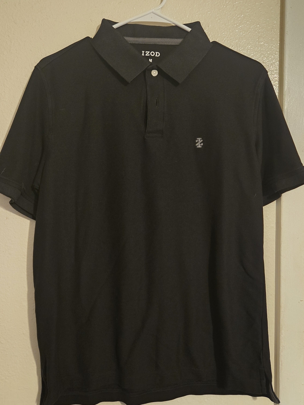 Izod Men's Black Short-Sleeve Polo